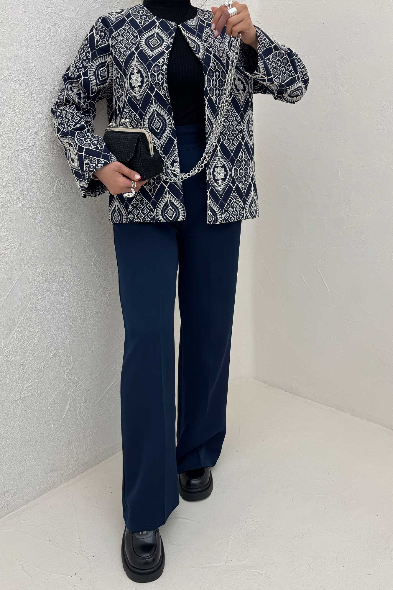 کت تمام سوزن دوزی SELENA