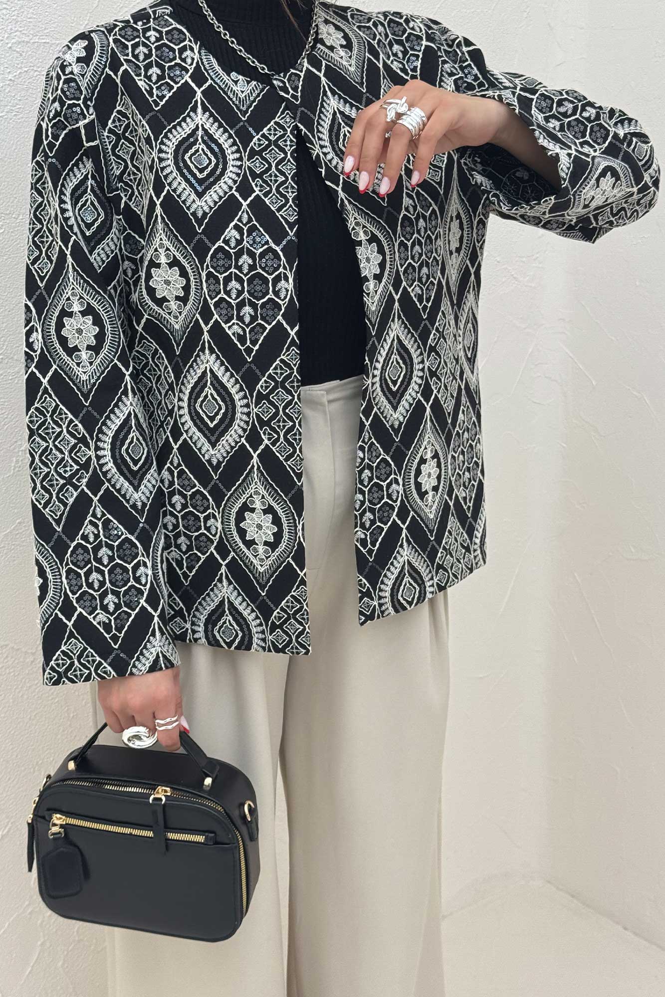 کت تمام سوزن دوزی SELENA