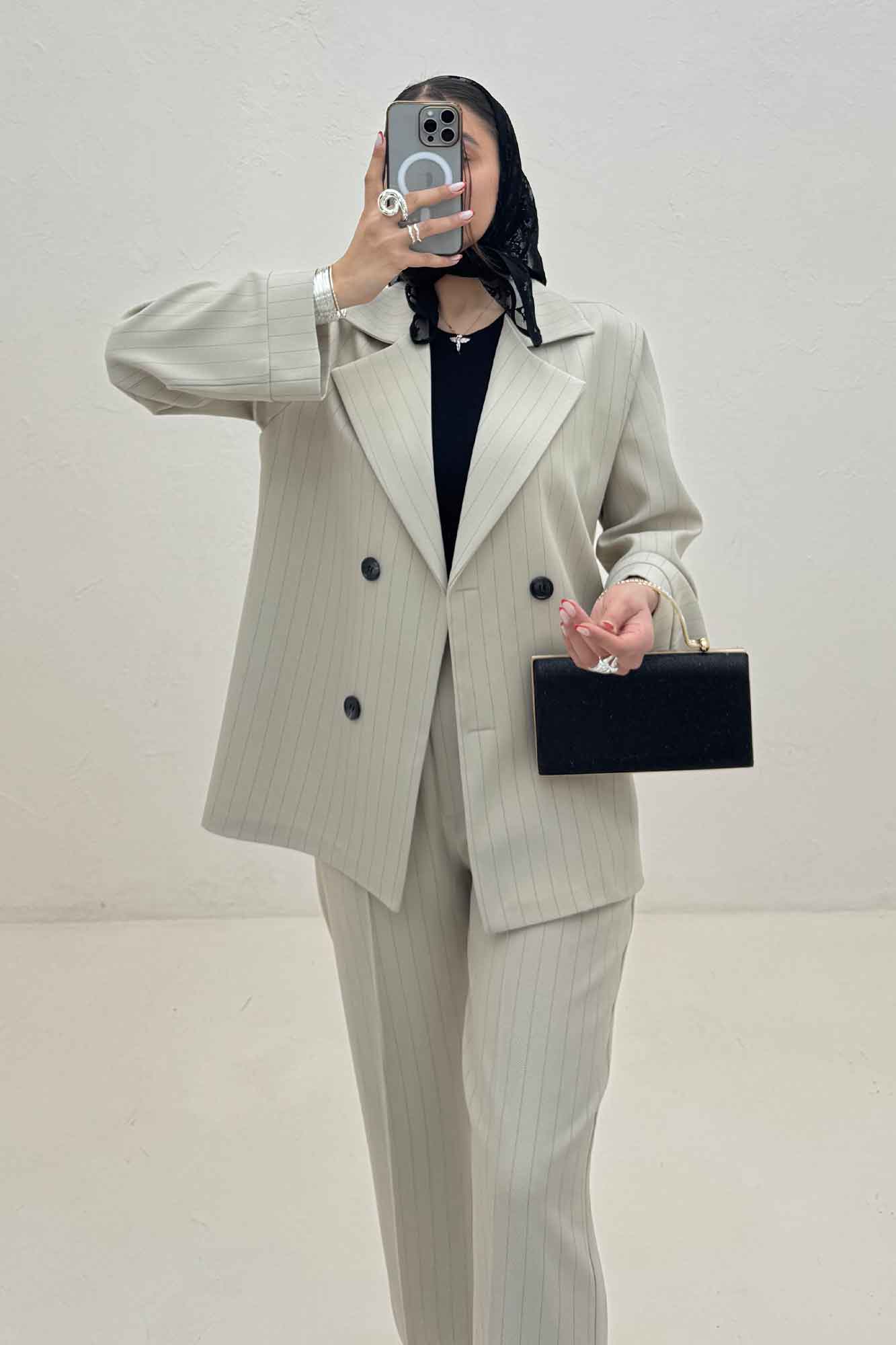 ست کت و شلوار مازراتی دیپلمات AVRIL