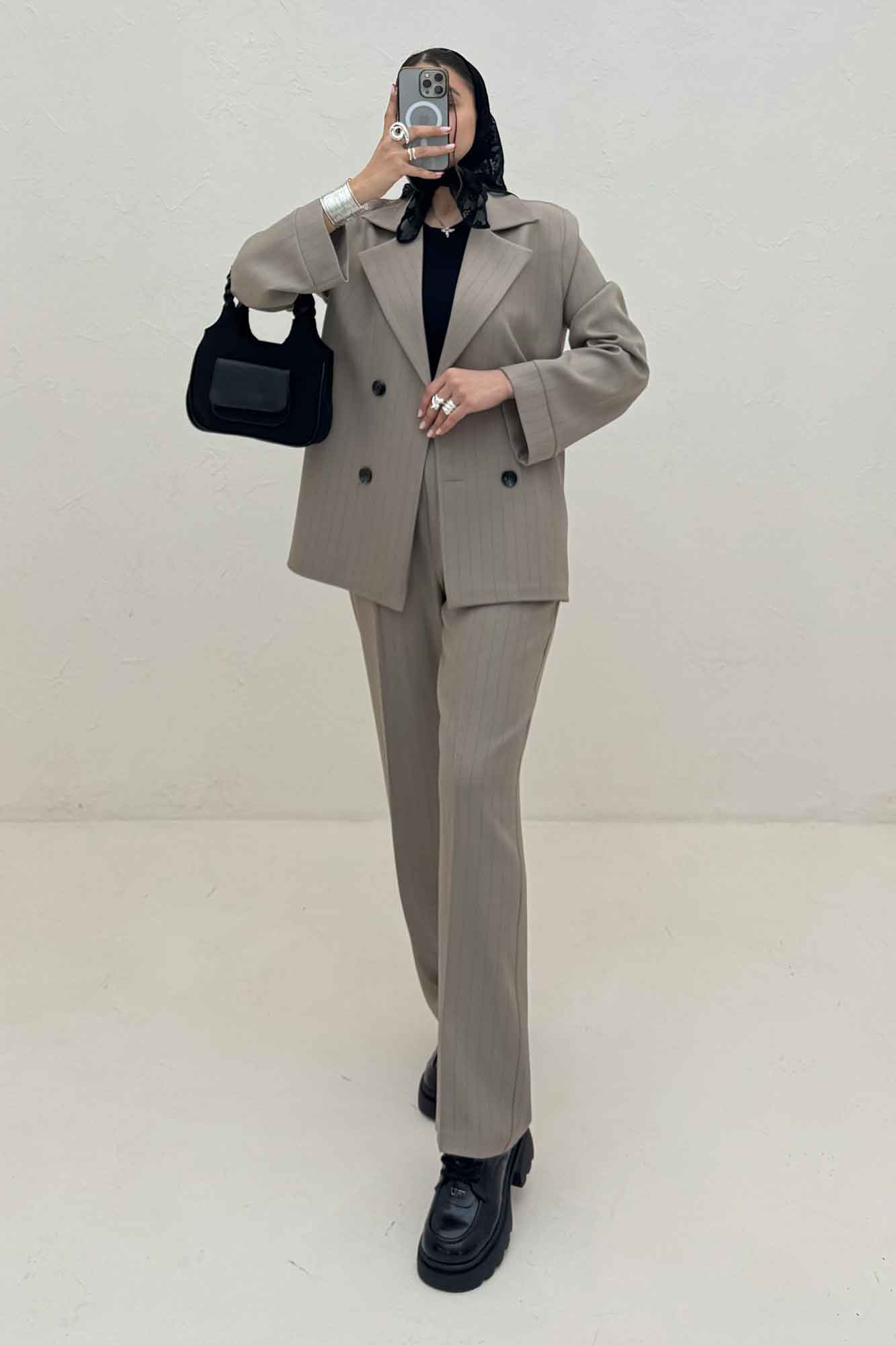 ست کت و شلوار مازراتی دیپلمات AVRIL