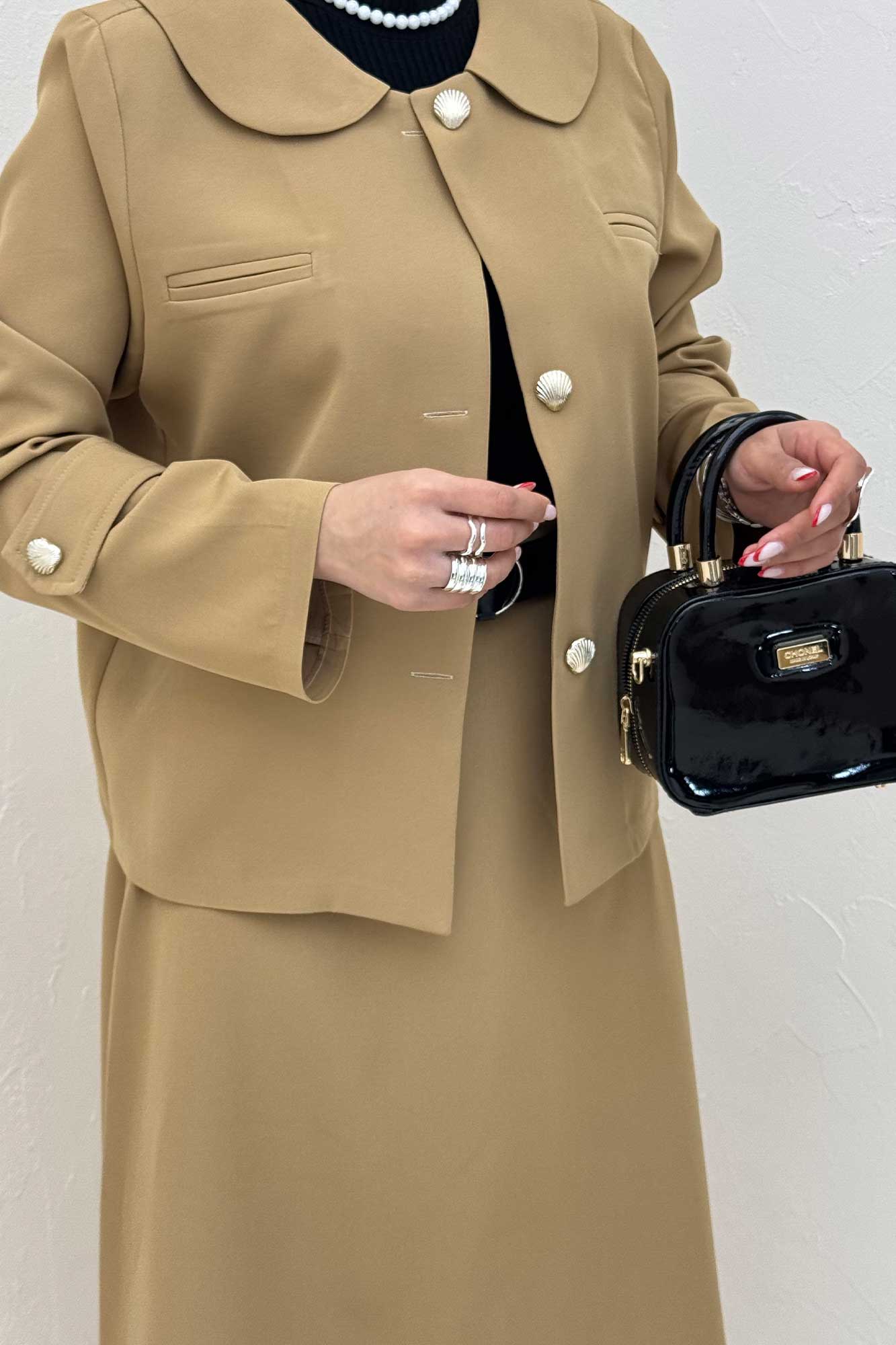 ست کت دامن مازراتی یقه ب ب NICKS