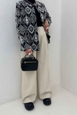 کت تمام سوزن دوزی مینیمال