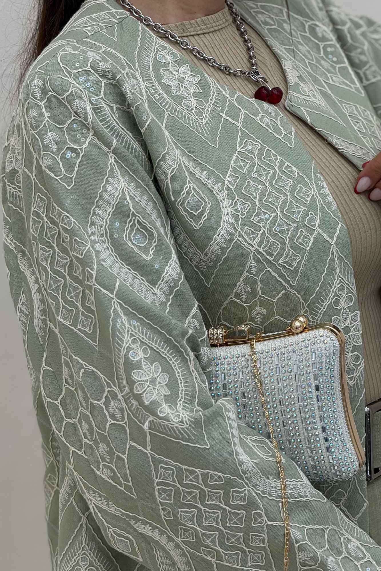 کت تمام سوزن دوزی مینیمال