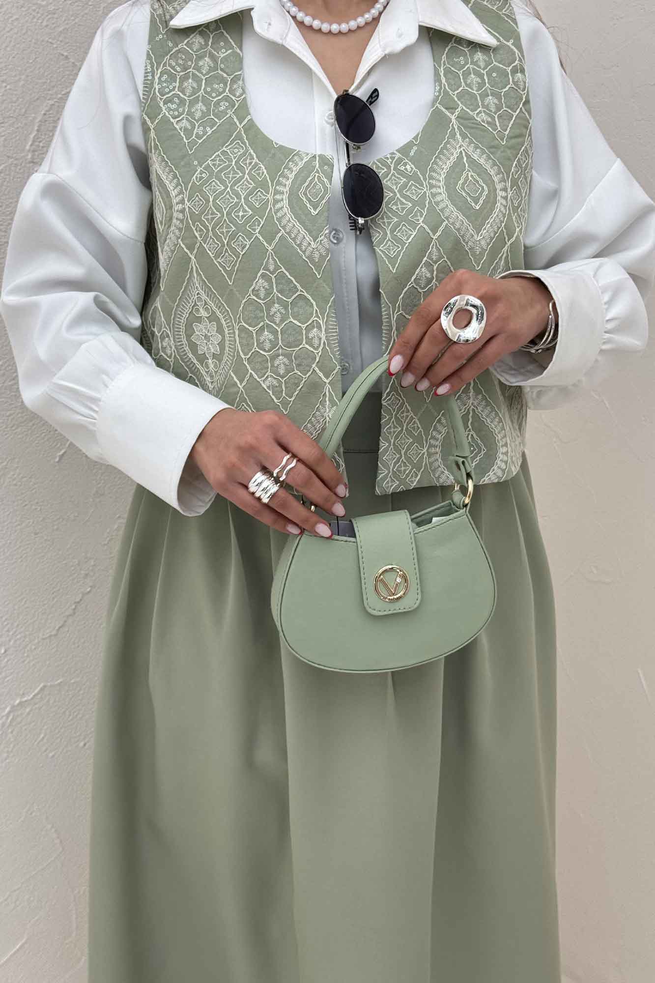 ست ژیله و دامن مازراتی سوزن دوزی ژانت