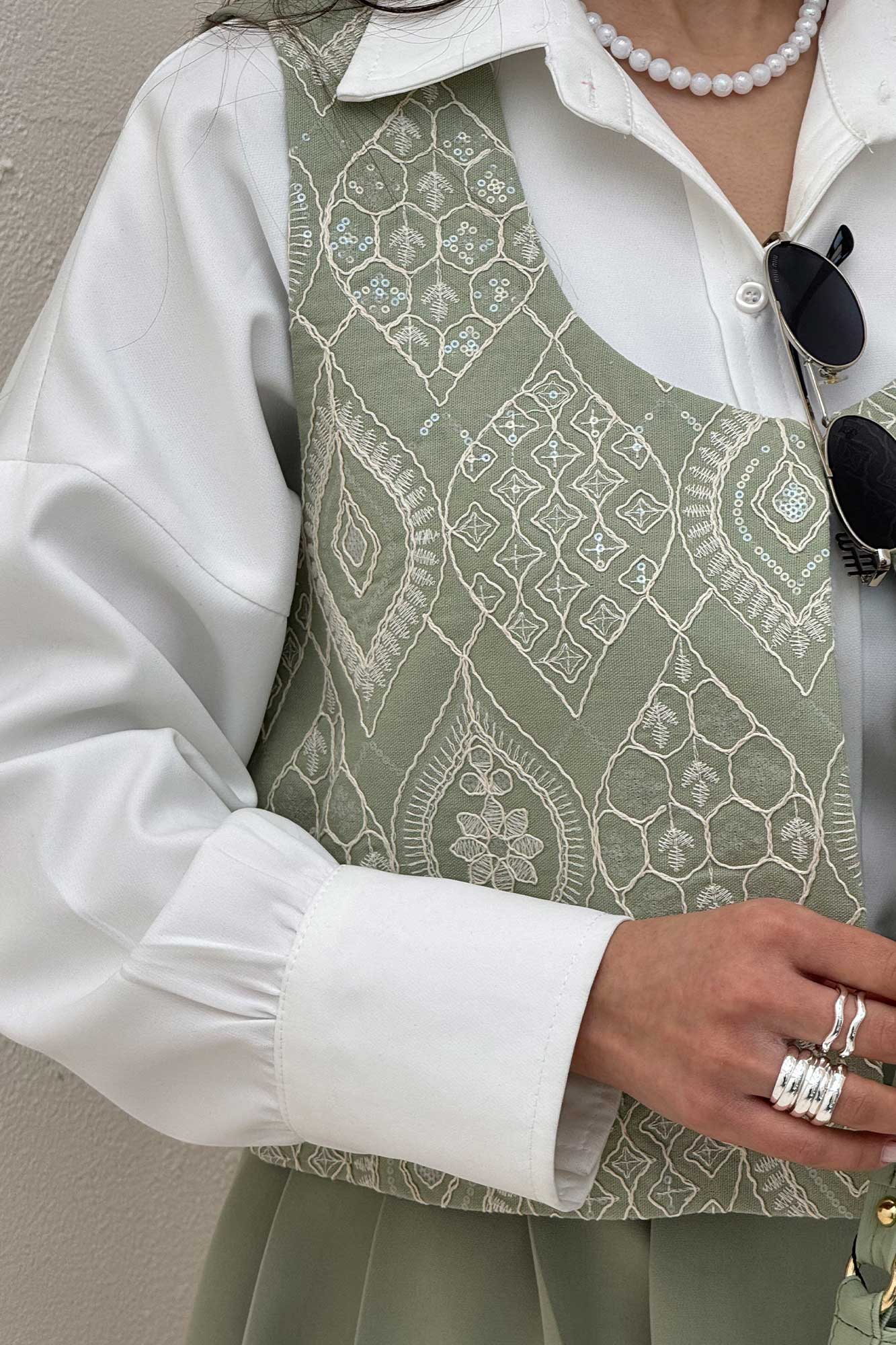 ست ژیله و دامن مازراتی سوزن دوزی ژانت