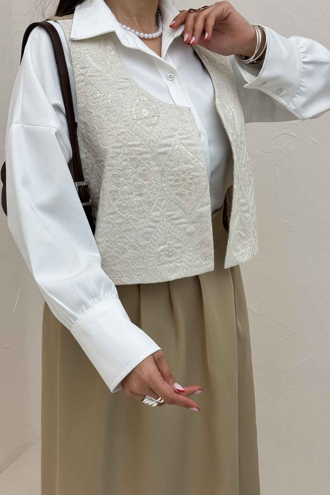 ست ژیله و دامن مازراتی سوزن دوزی ژانت