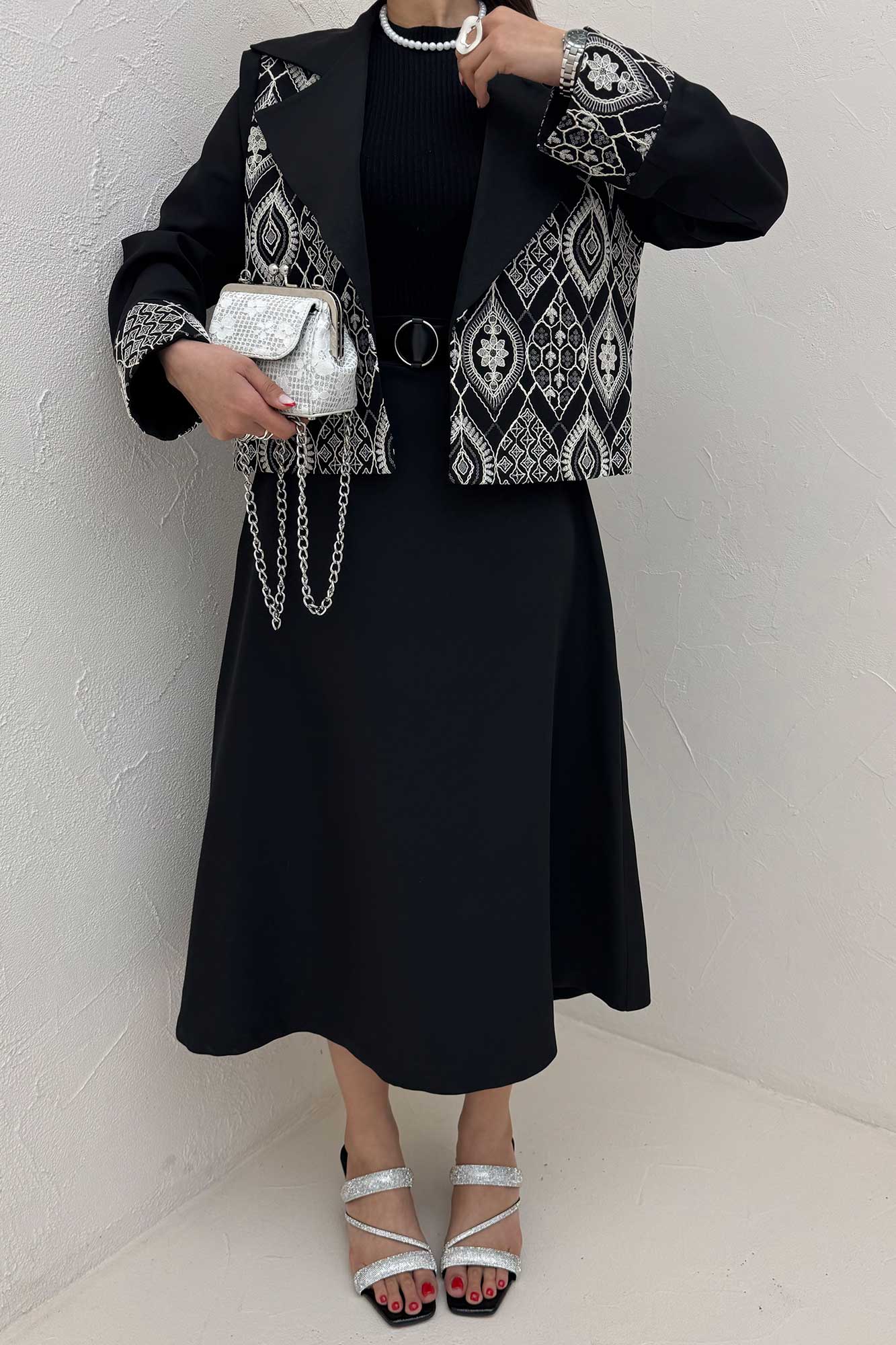 ست کت و دامن مازراتی سوزن دوزی هنسل