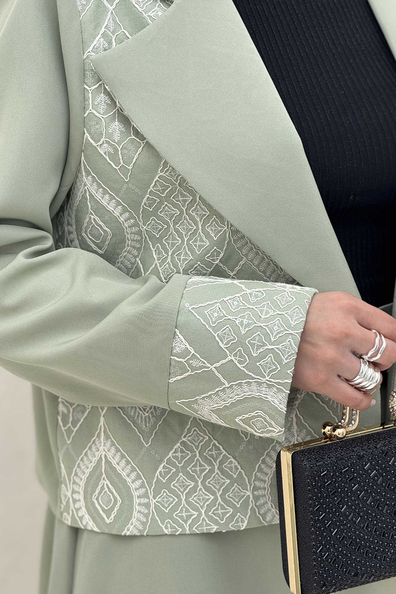 ست کت و دامن مازراتی سوزن دوزی هنسل