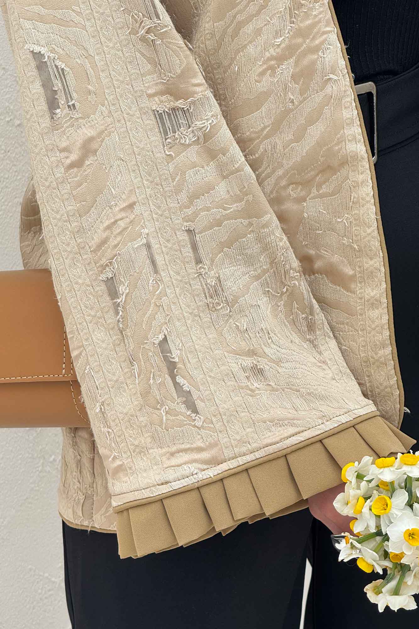 کت کسمه مغزی دوزی سر آستین پیله