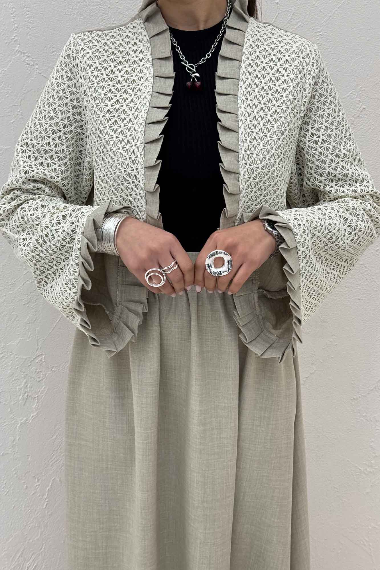 ست کت و دامن شانتون قلاب بافی دور پیله