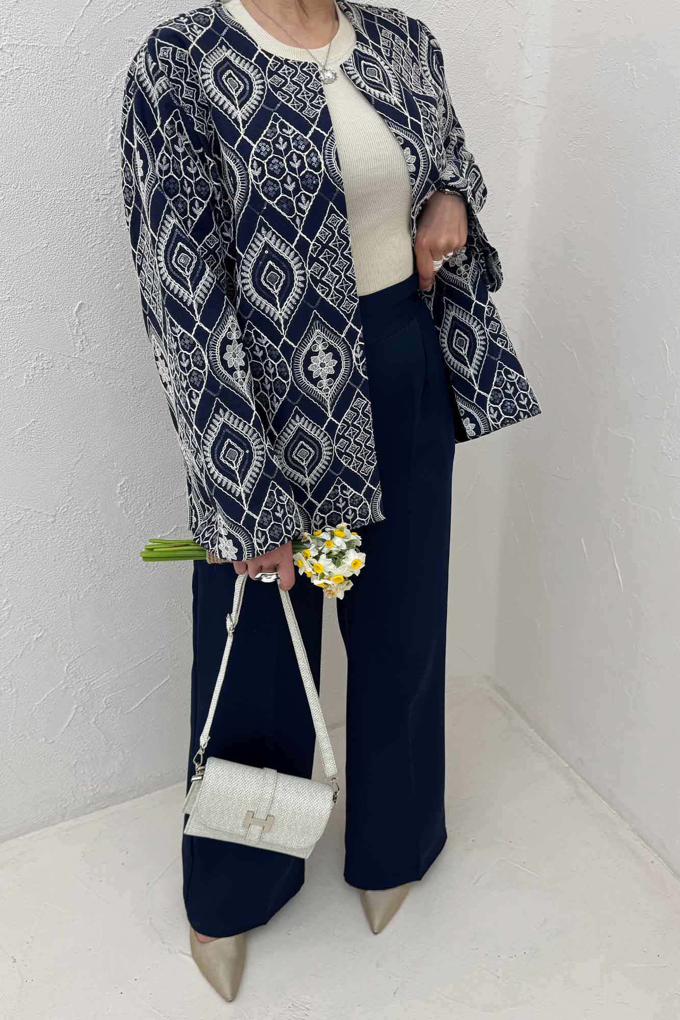 کت سوزن دوزی یقه گرد FABRA