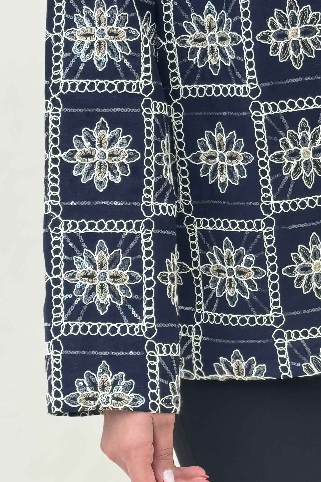 کت تمام سوزن دوزی SELENA طرح 8