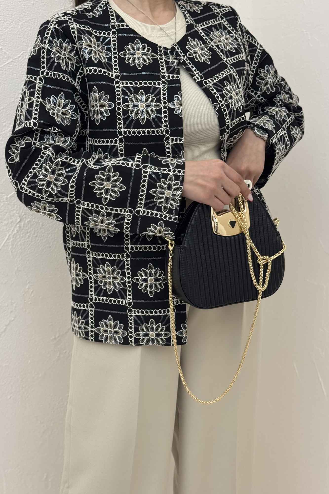 کت تمام سوزن دوزی SELENA طرح 8