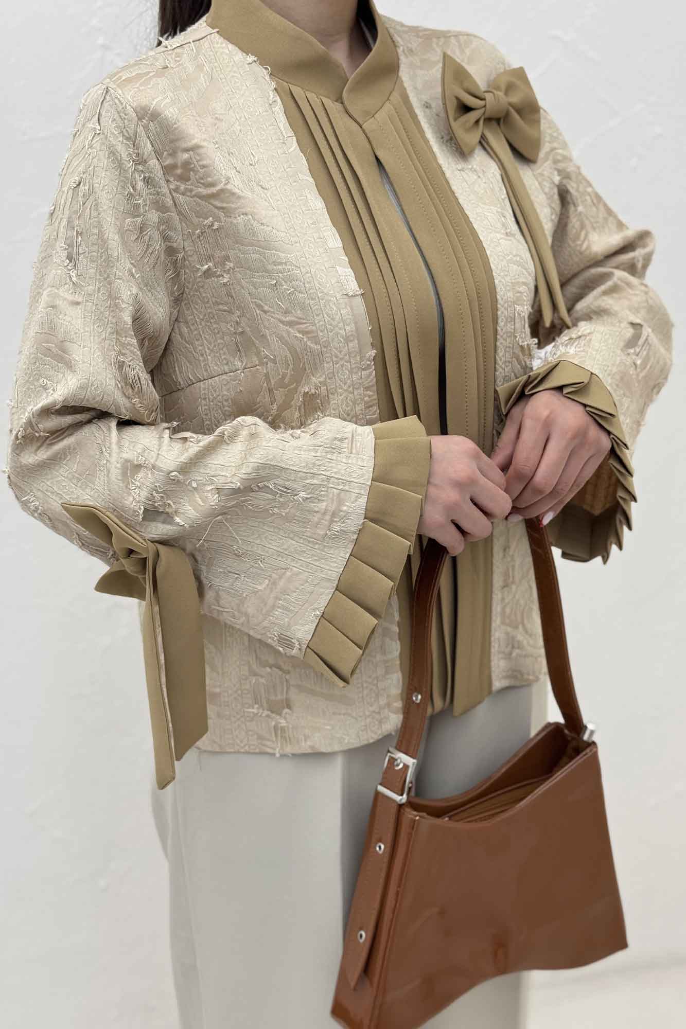 کت کسمه جلو سه پیله خرجکار پاپیون