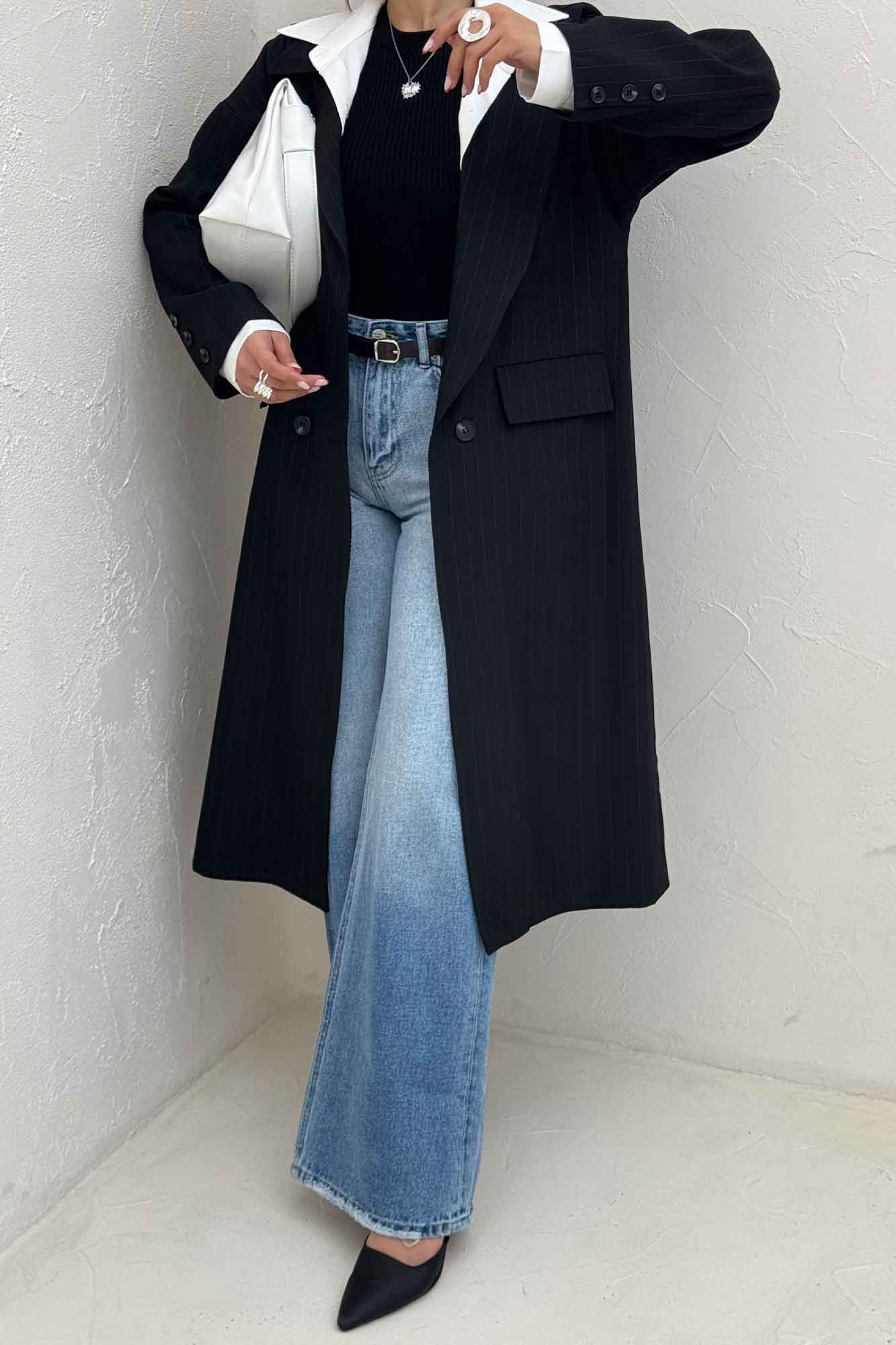 مانتو بلند کجراه دیپلمات 4 دکمه باران