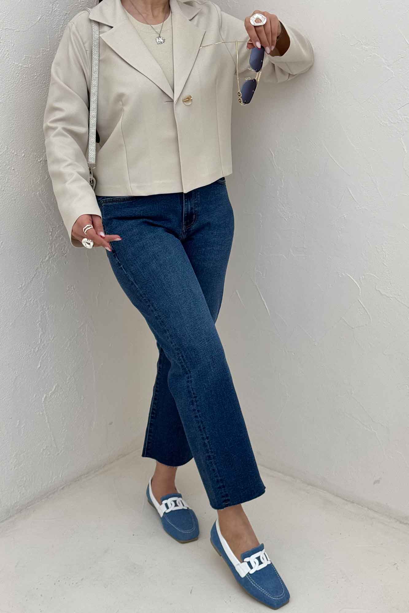 کت کراپ تک دکمه مازراتی کجراه