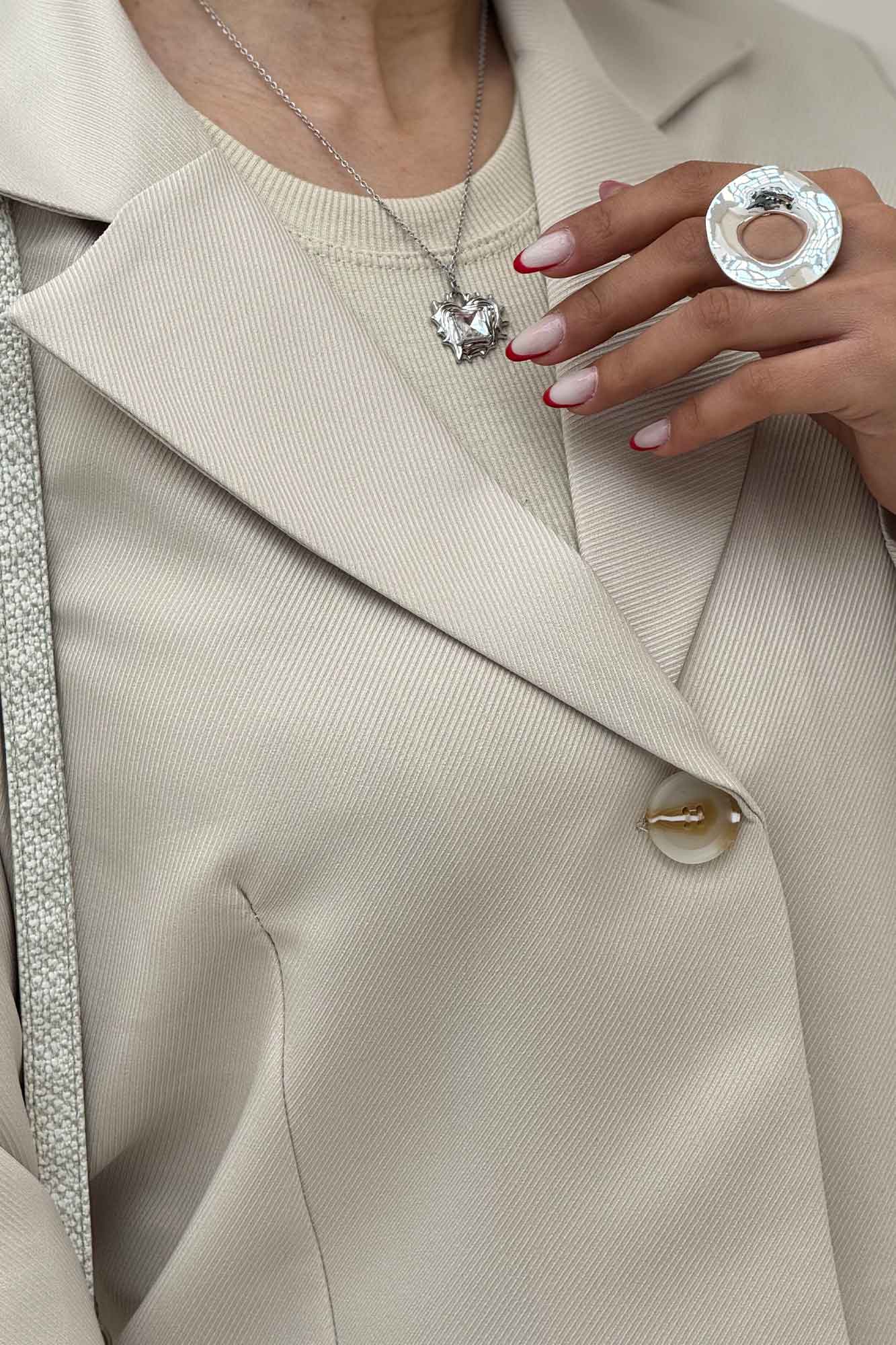 کت کراپ تک دکمه مازراتی کجراه