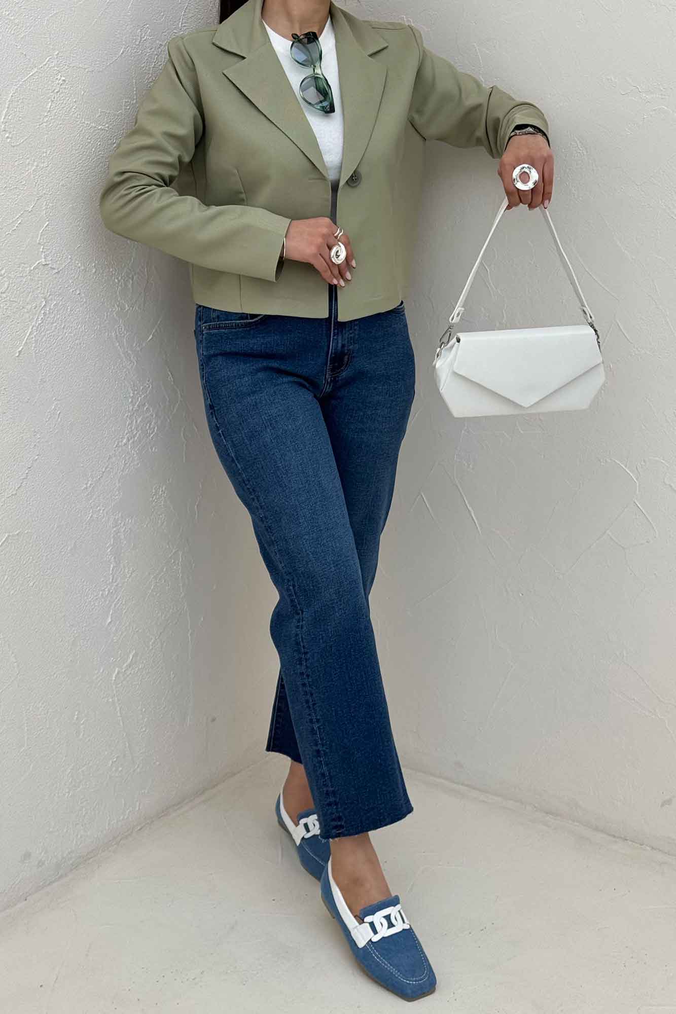 کت کراپ تک دکمه مازراتی کجراه