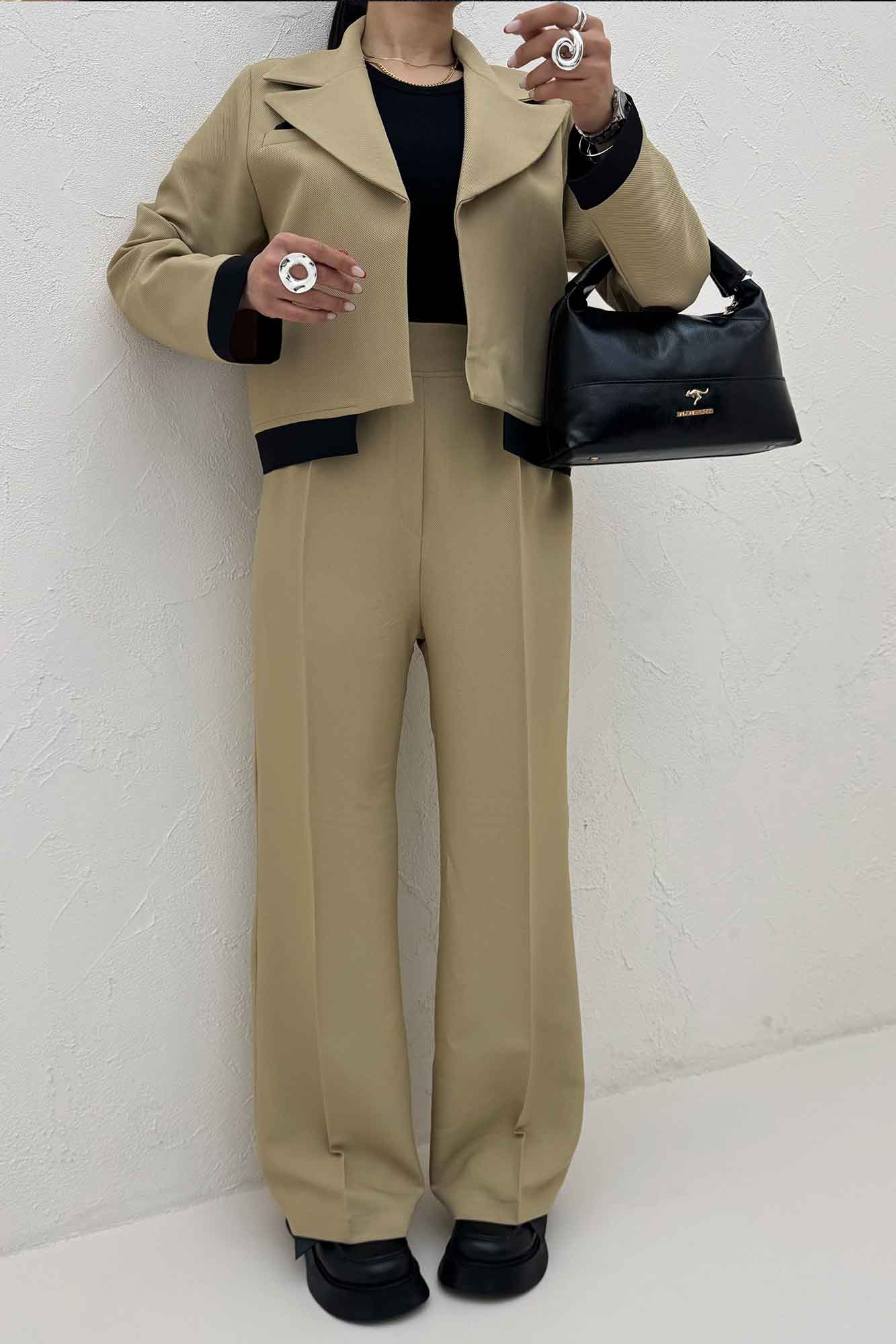 ست کت و شلوار مازراتی کجراه دو رنگ  نازیلا