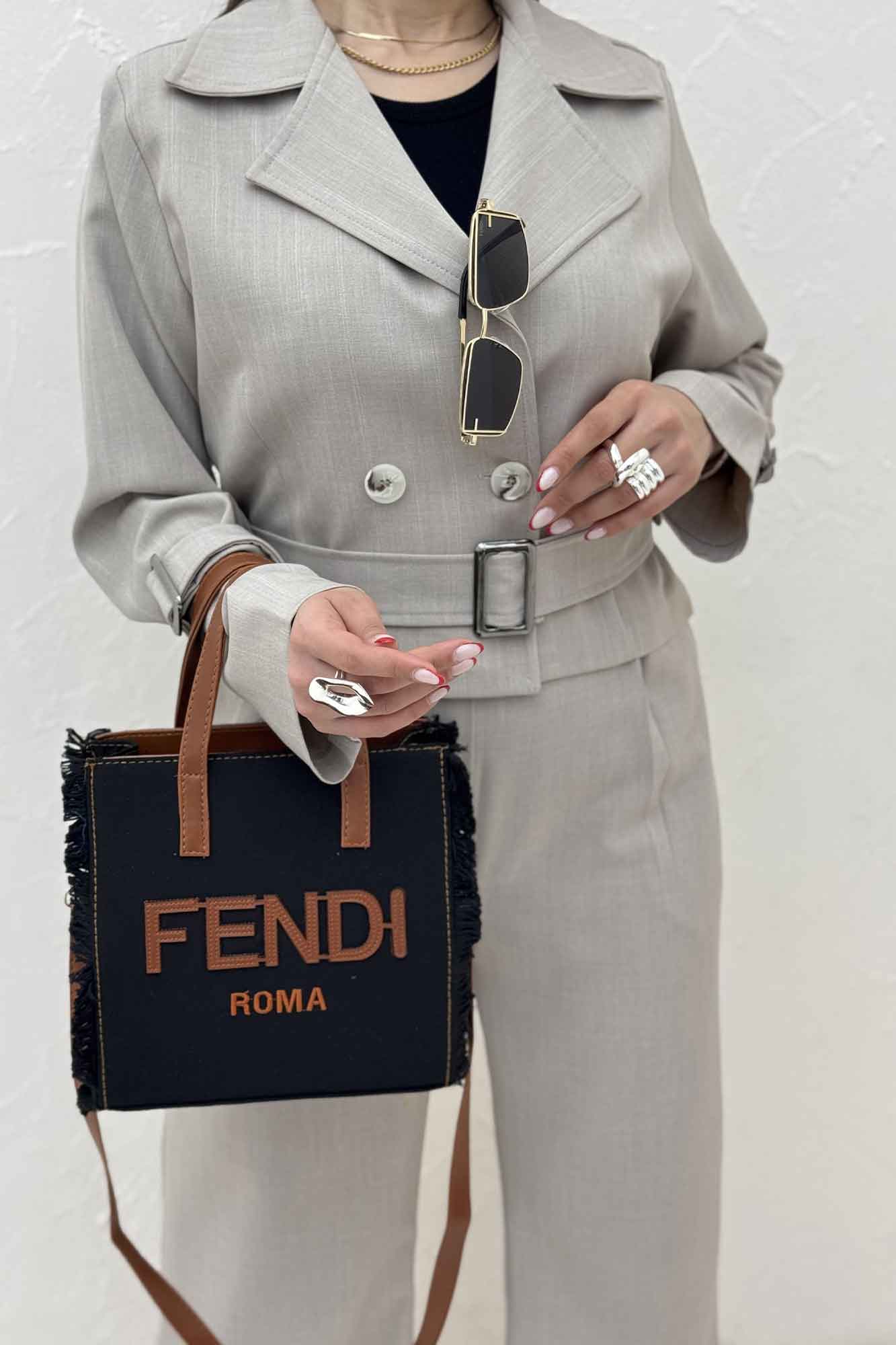 کت کراپ آستین سگگ  بزیاق دیپلمات سما 