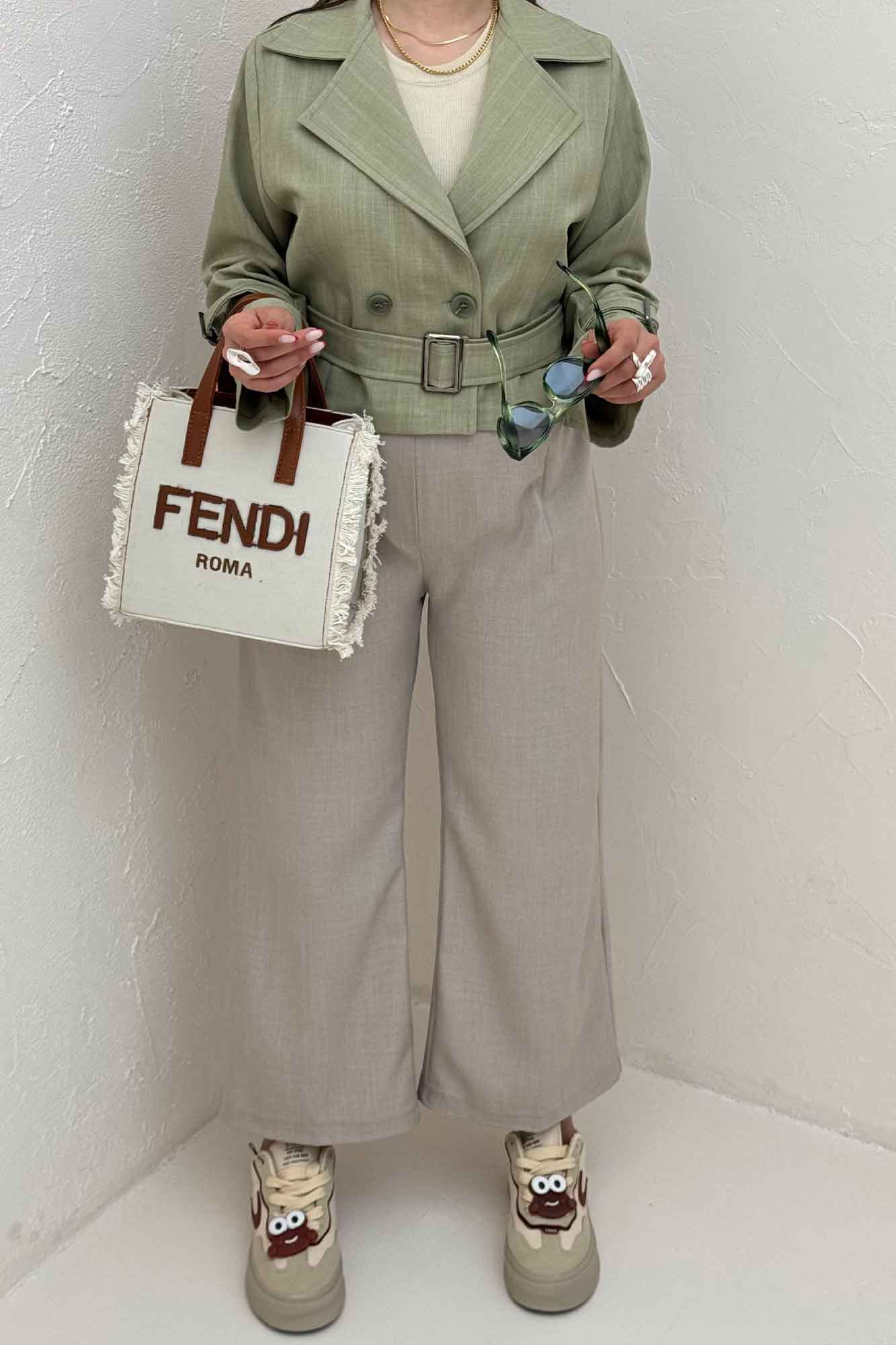 کت کراپ آستین سگگ  بزیاق دیپلمات سما 