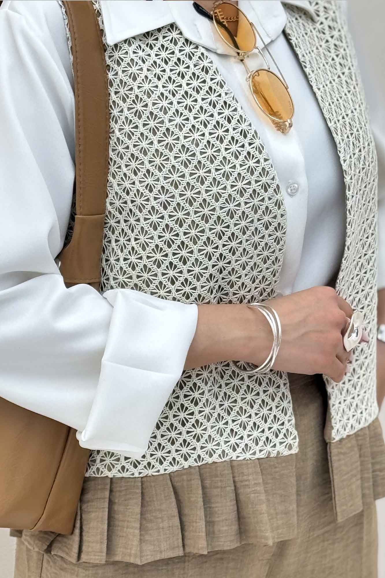 ست جلیقه شلوار شانتون قلاب بافی مهرو