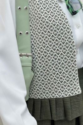 ست جلیقه شلوار شانتون قلاب بافی مهرو