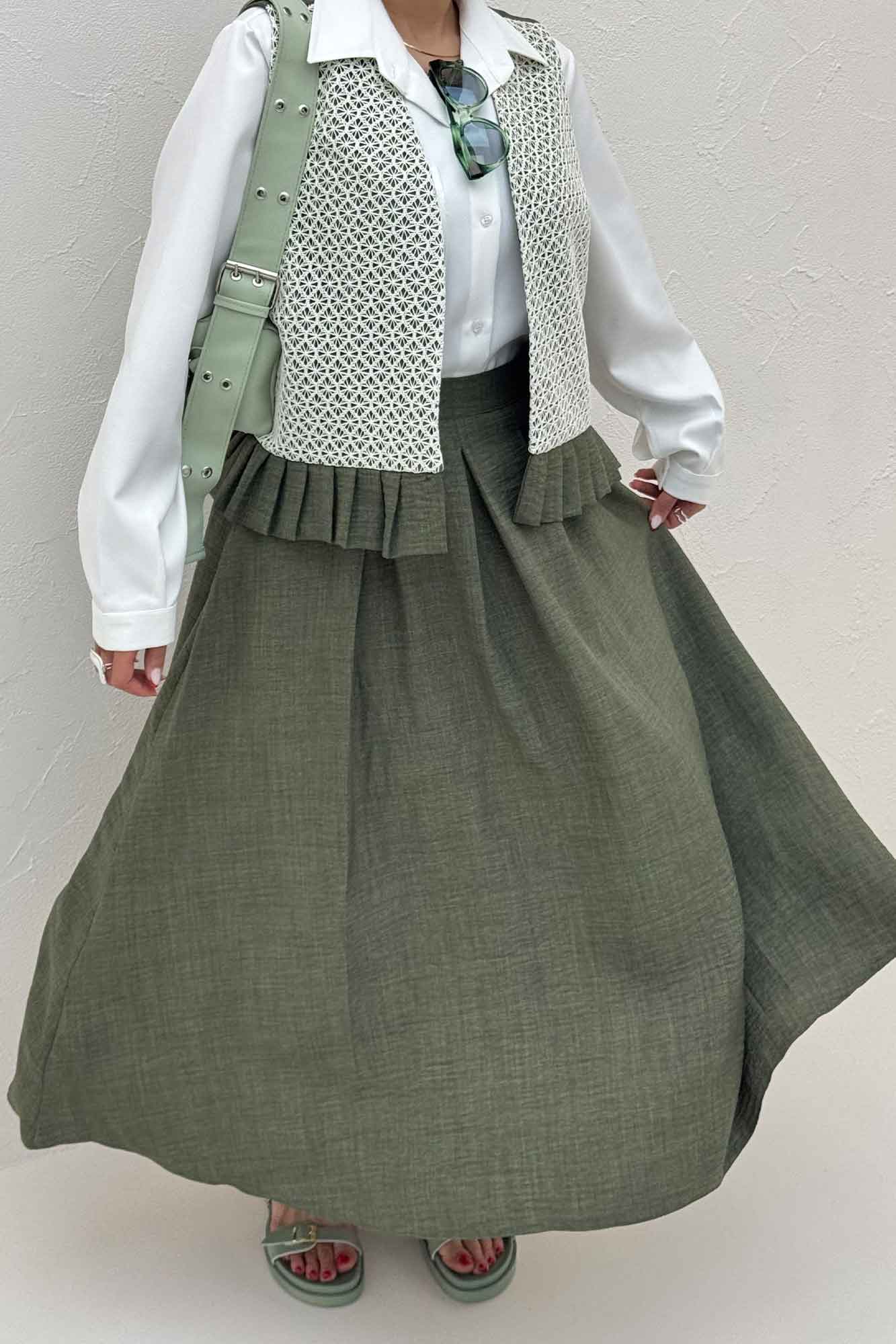 ست جلیقه دامن شانتون قلاب بافی پرنیا