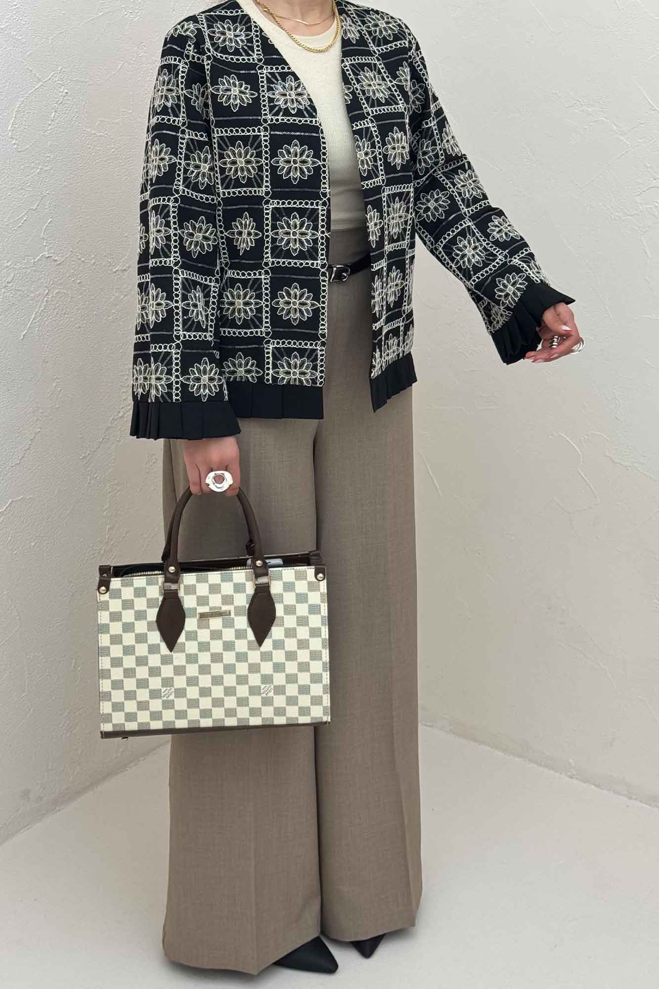 کت سوزن دوزی پایین پیلیسه طرح 8