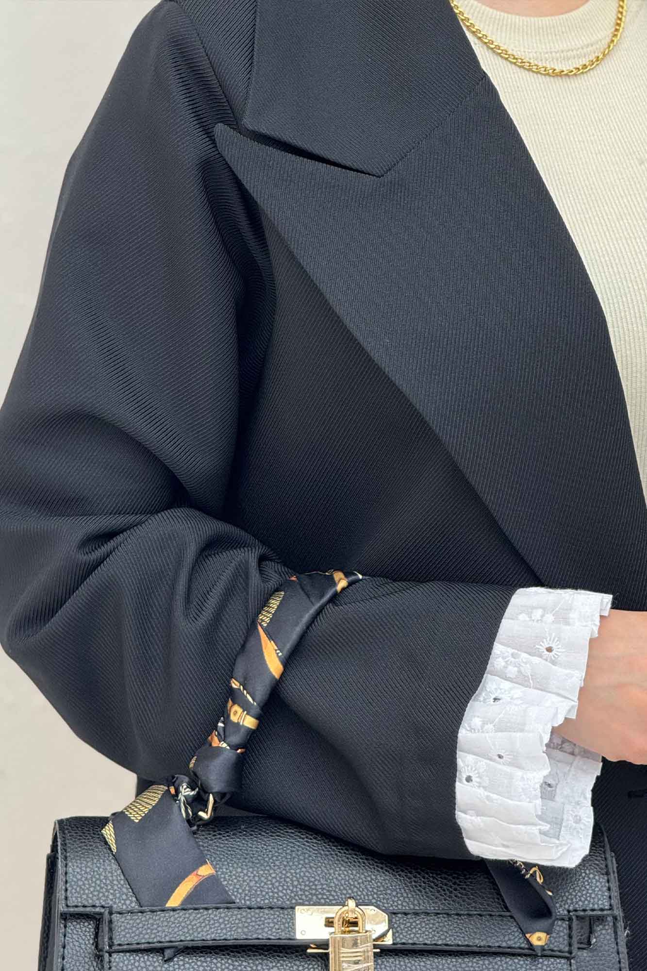 کت مازراتی کجراه تک دکمه سر آستین تور 