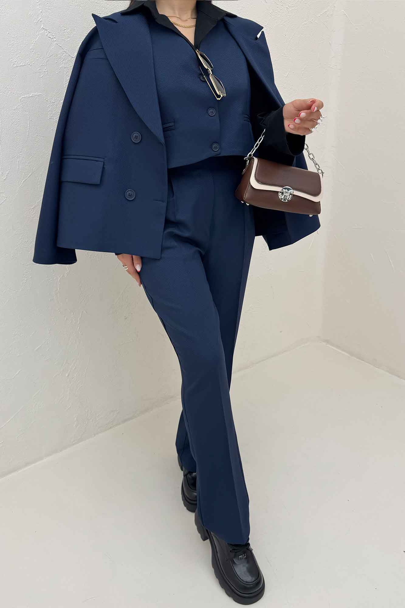 ست سه تیکه مازراتی کجراه گندم