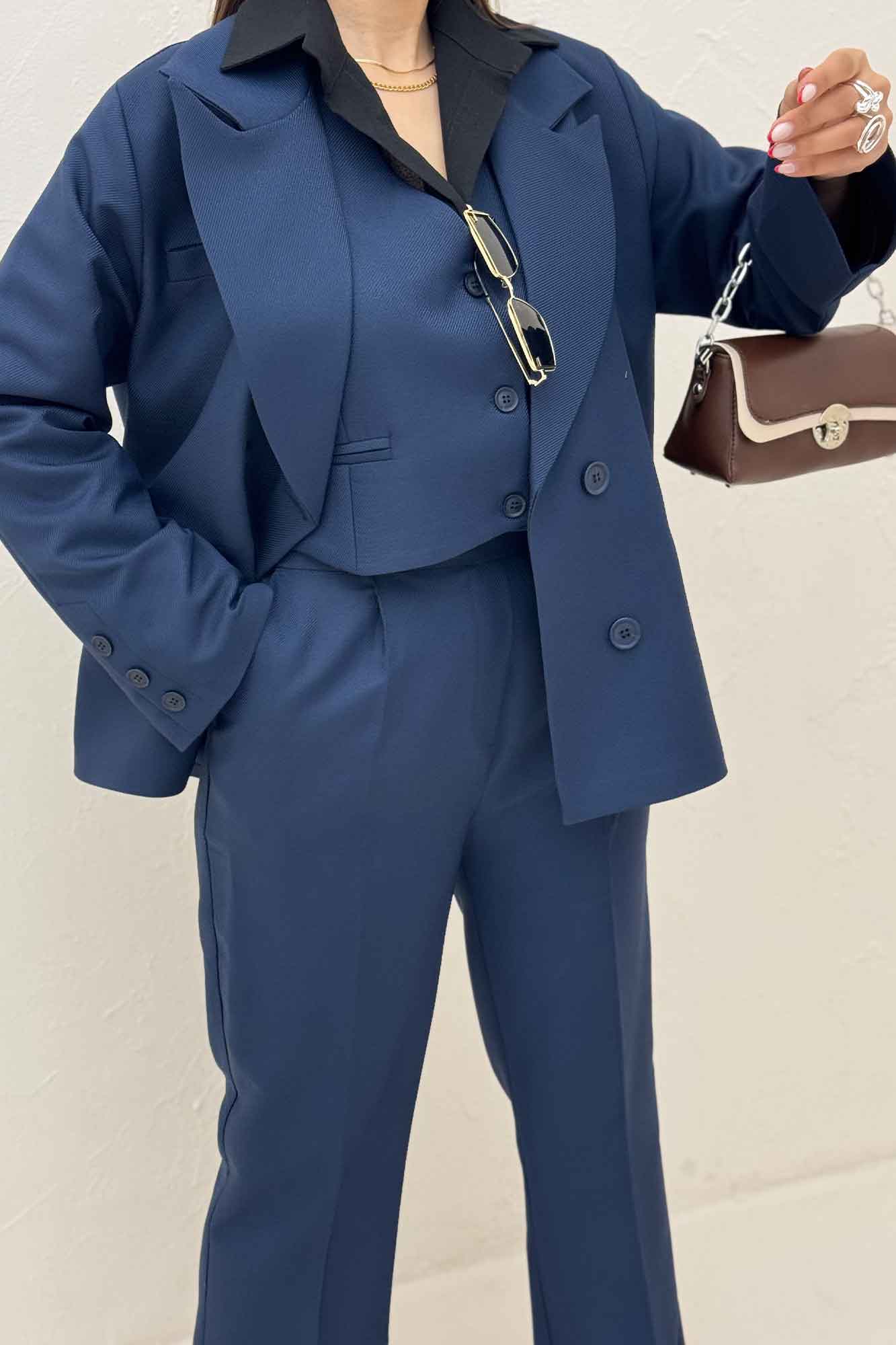 ست سه تیکه مازراتی کجراه گندم