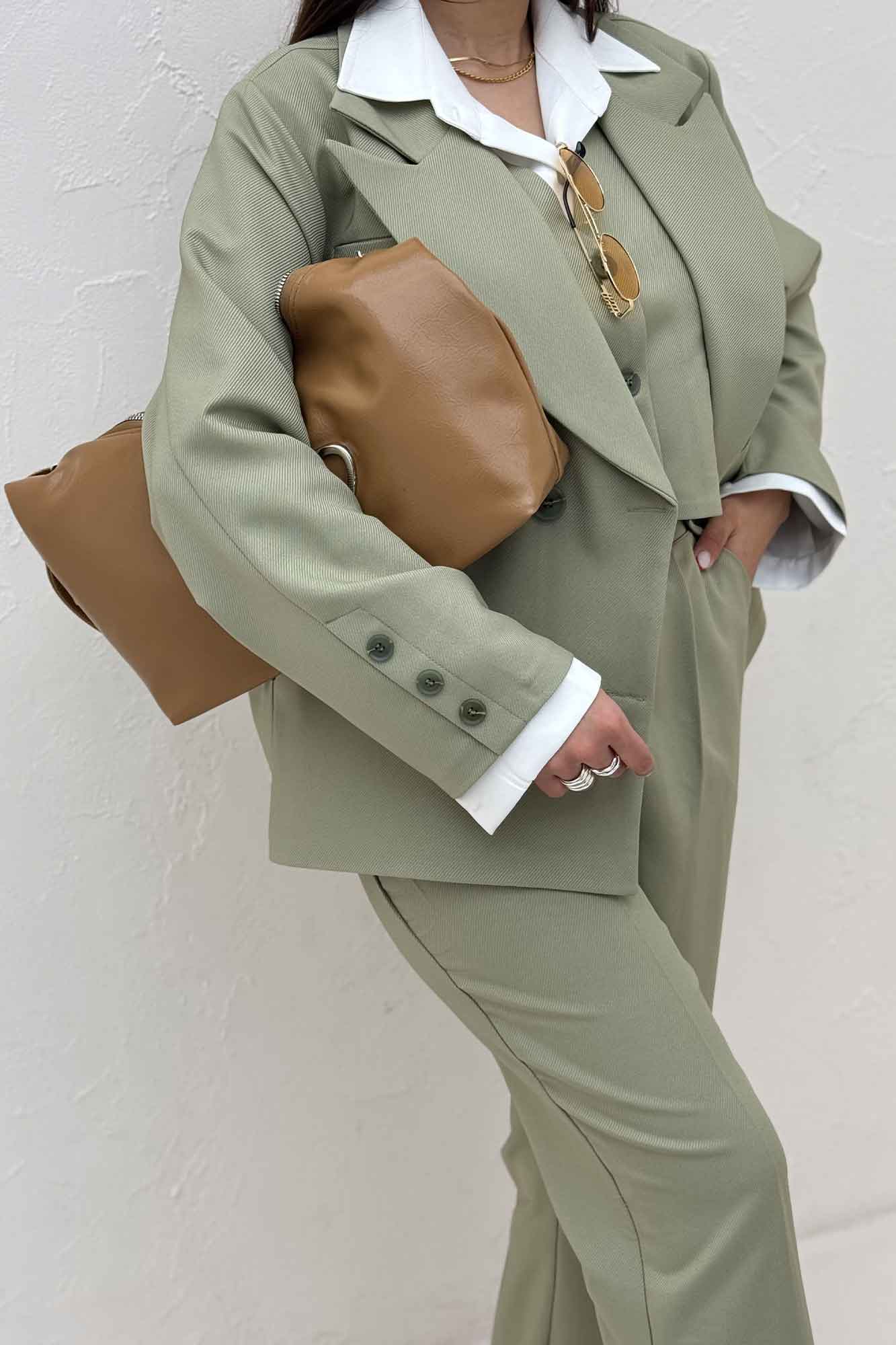 ست سه تیکه مازراتی کجراه گندم