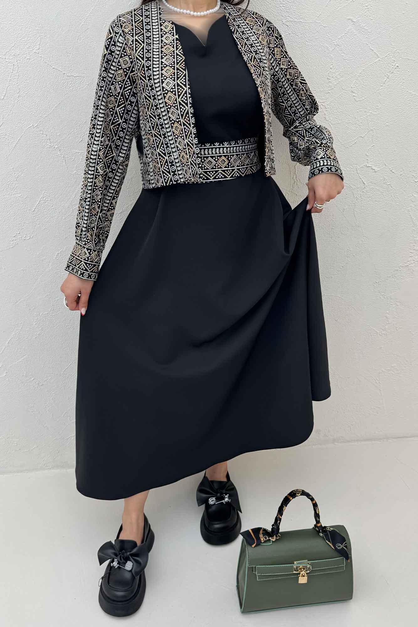 ست کت و سارافن سوزن دوزی MARLIS طرح 10