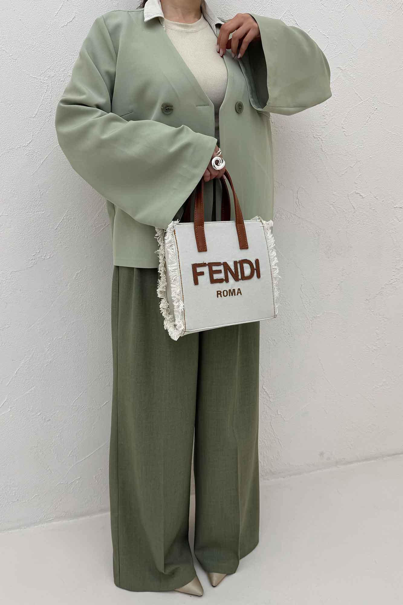 کت مازراتی یقه هفت آستین کلوش