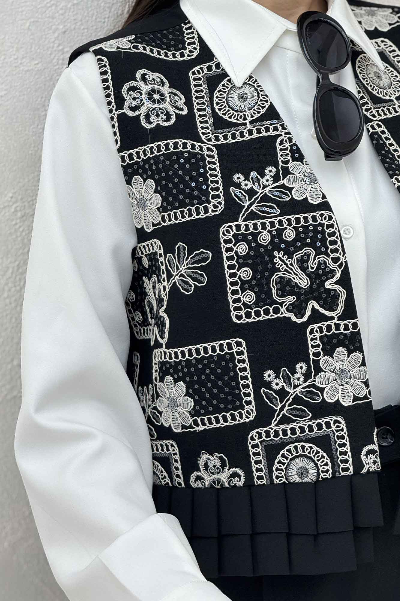 ژیله مازراتی سوزن دوزی طرح 5