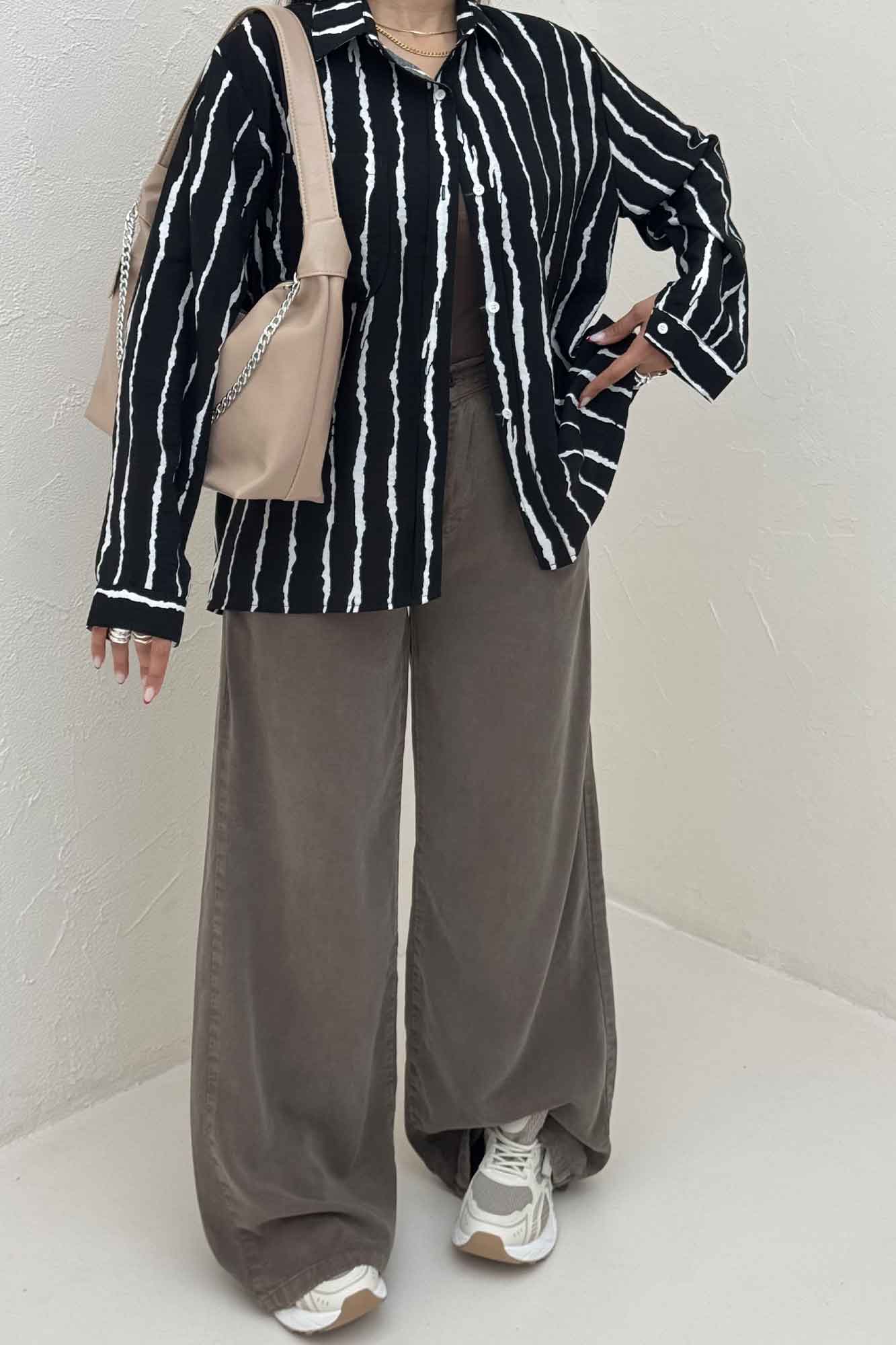 شومیز مانتویی ترک پشت دکمه PERRY