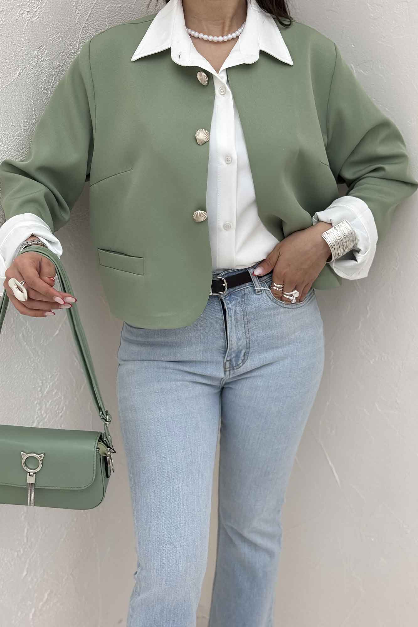 کراپ کت مازراتی جیب فیلتو آهو