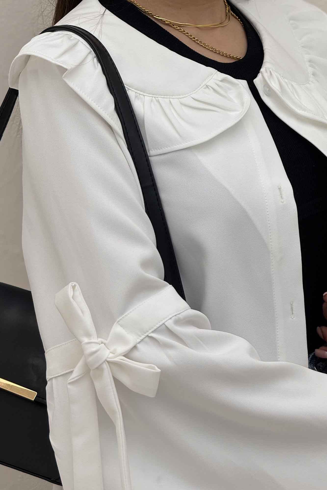 شومیز مازراتی یقه چین آستین بنددار