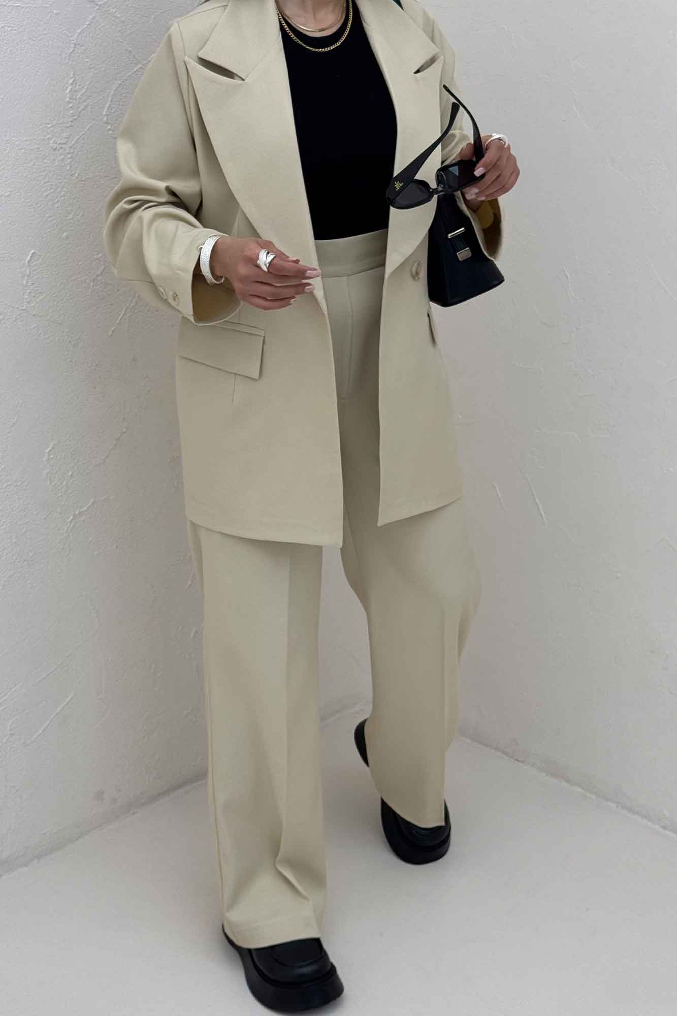 ست کت و شلوار مازراتی کجراه مونا