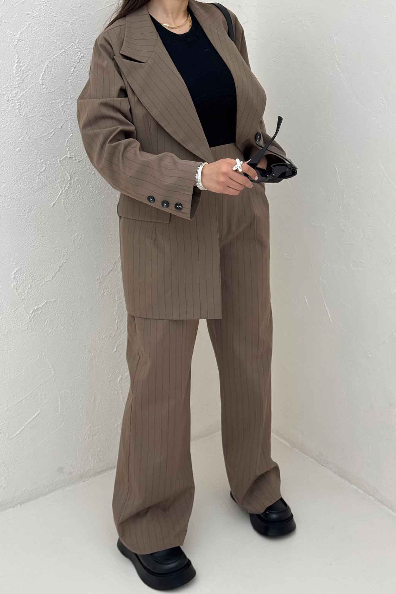 ست کت و شلوار لینن دیپلمات هوستا