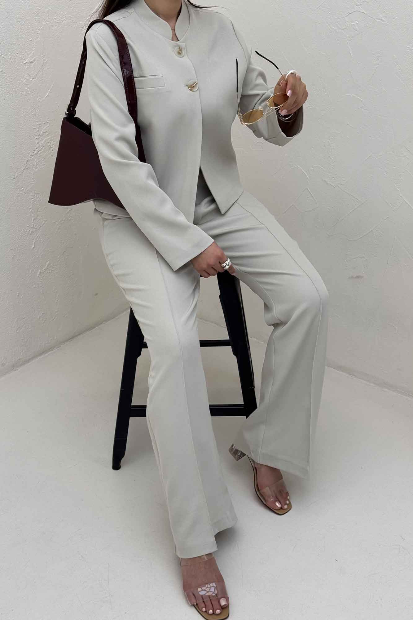 ست 2ps مازراتی یقه سه سانت دو دکمه لایرا