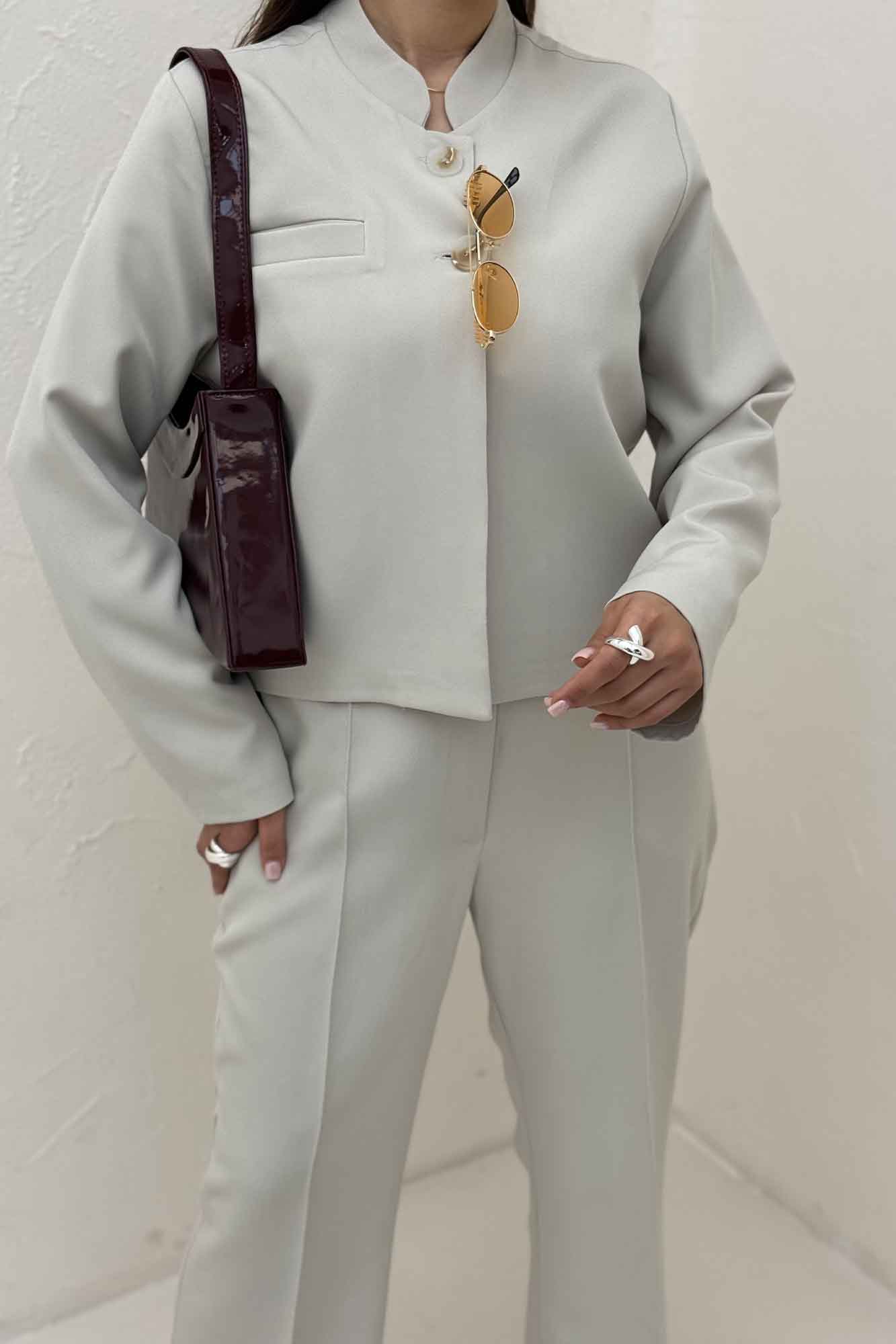 ست 2ps مازراتی یقه سه سانت دو دکمه لایرا