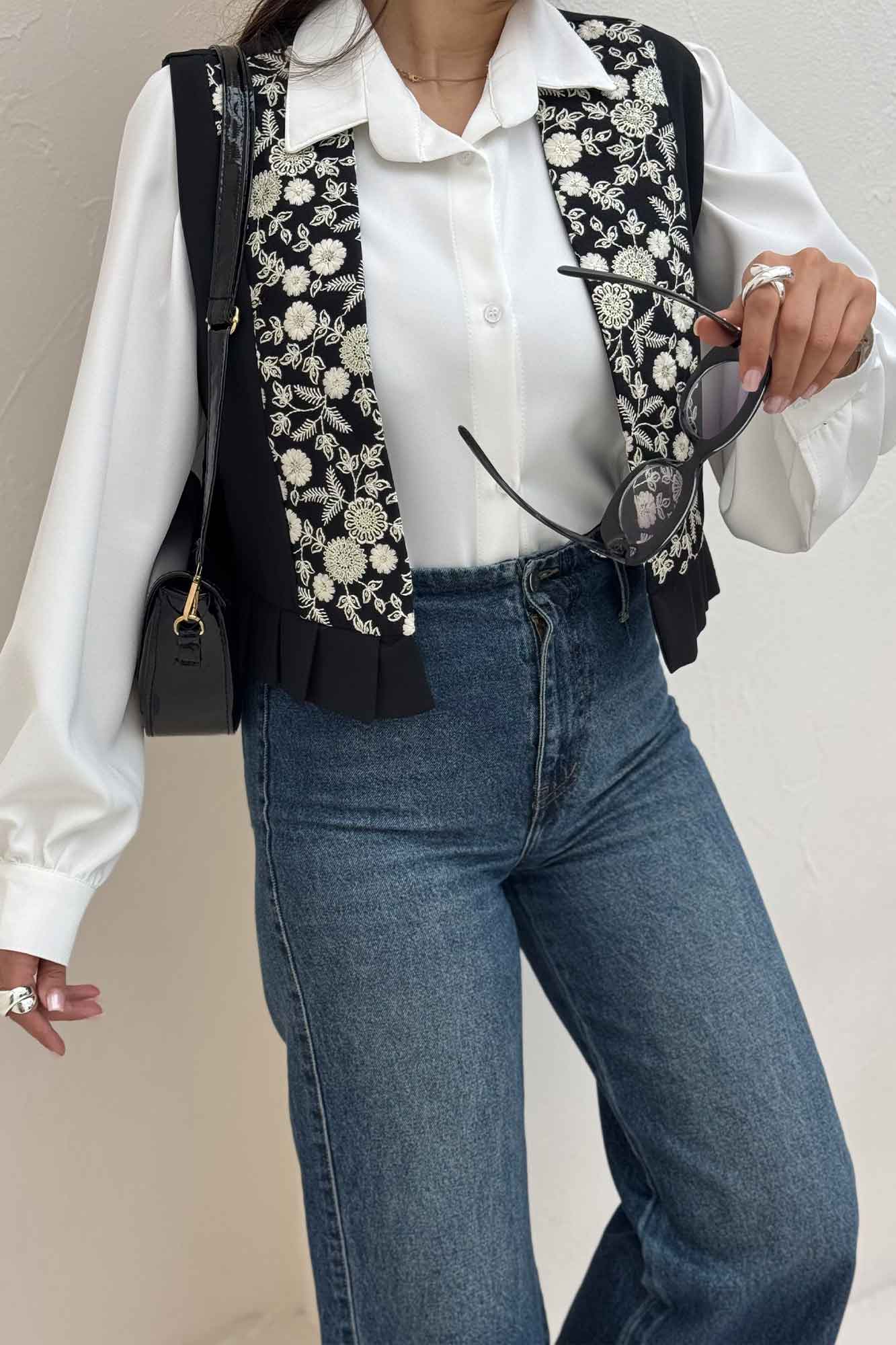 ژیله مازراتی چیندار سوزن دوزی طرح 3 کد 100