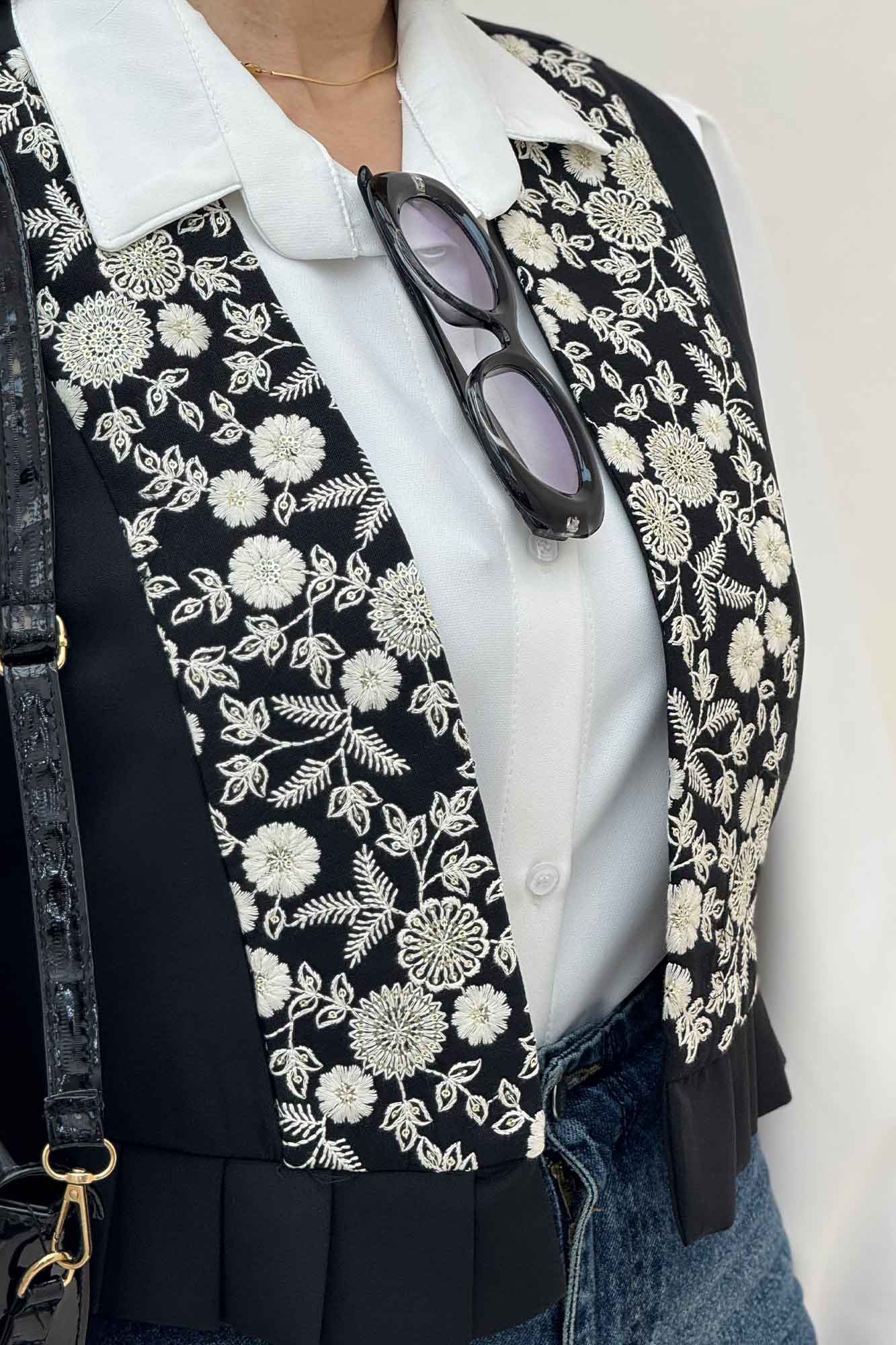 ژیله مازراتی چیندار سوزن دوزی طرح 3 کد 100