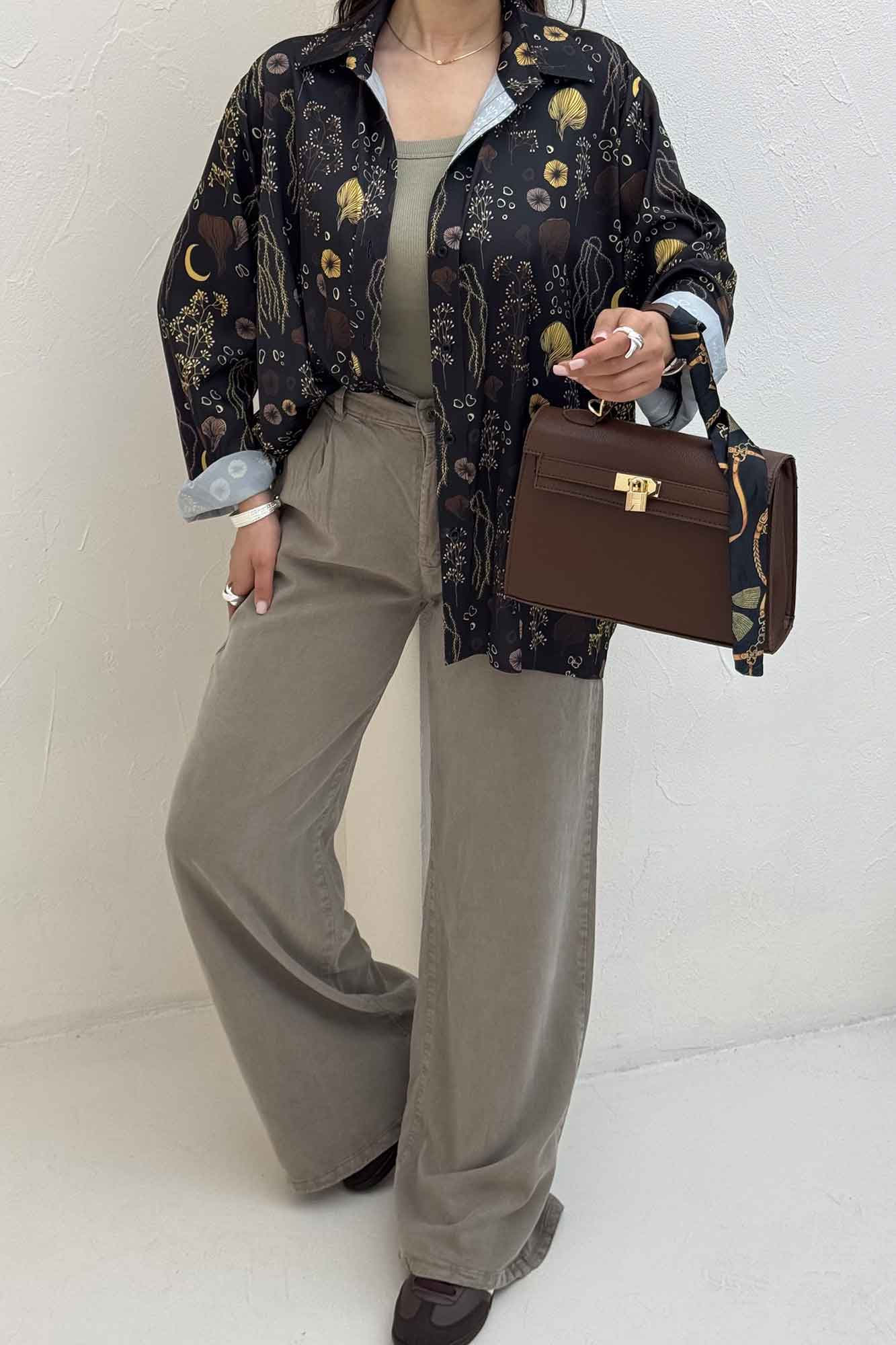 شومیز ساتن حریر طرح ماه برگ