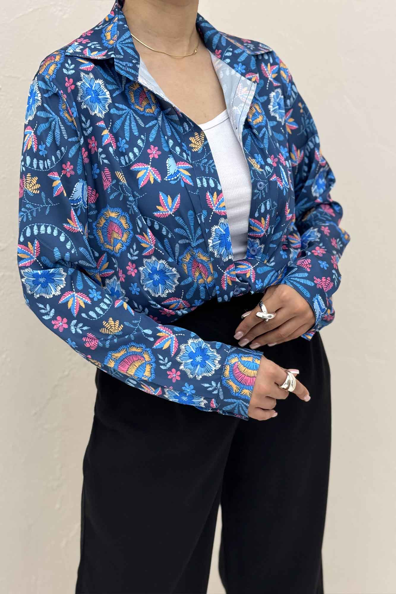 شومیز ساتن حریر طرح نقشینه