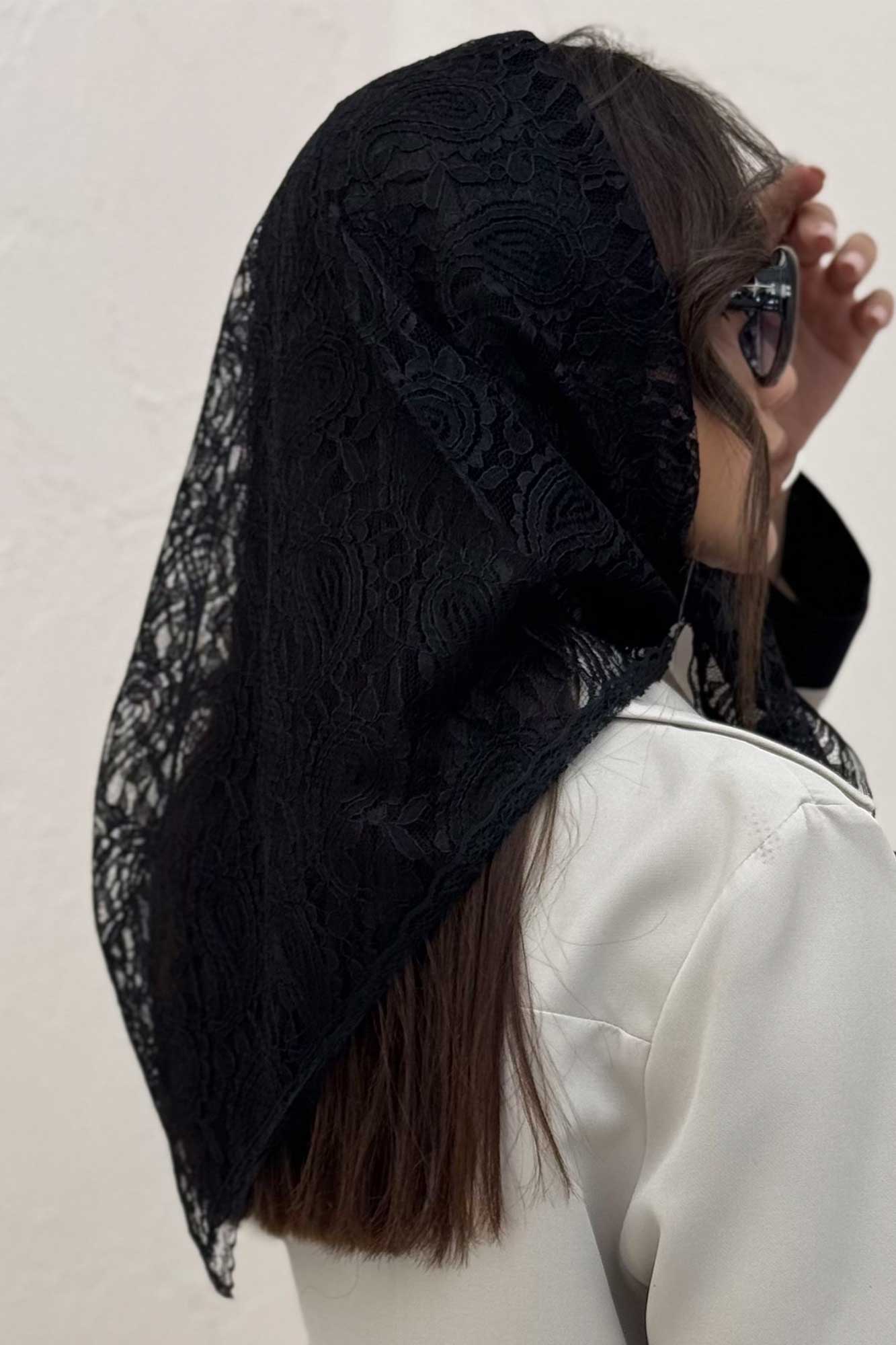 روسری سه گوش گیپور طرح سه