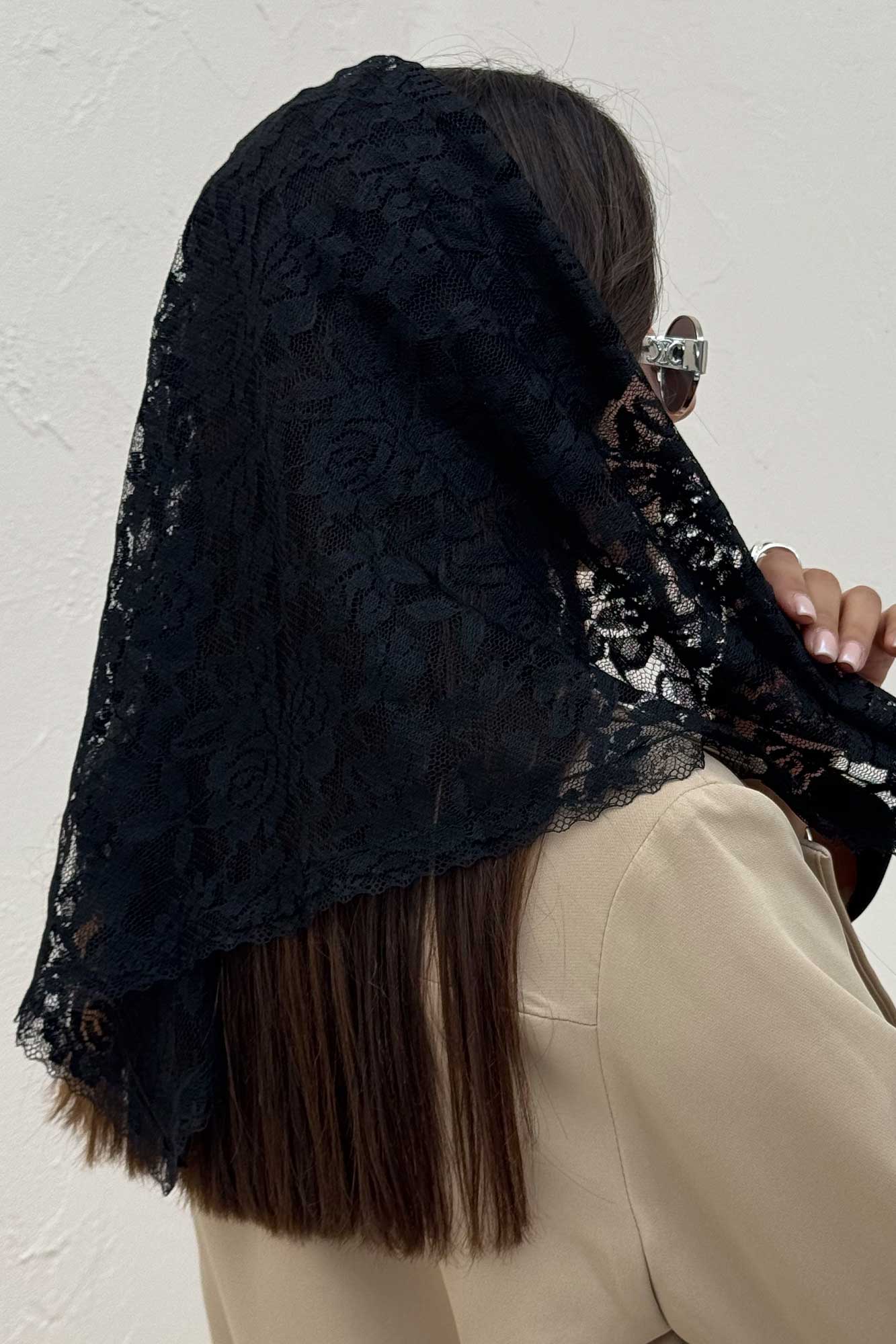 روسری سه گوش گیپور طرح هشت