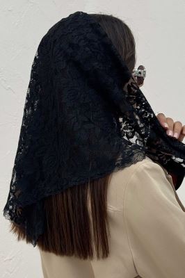 روسری سه گوش گیپور طرح هشت